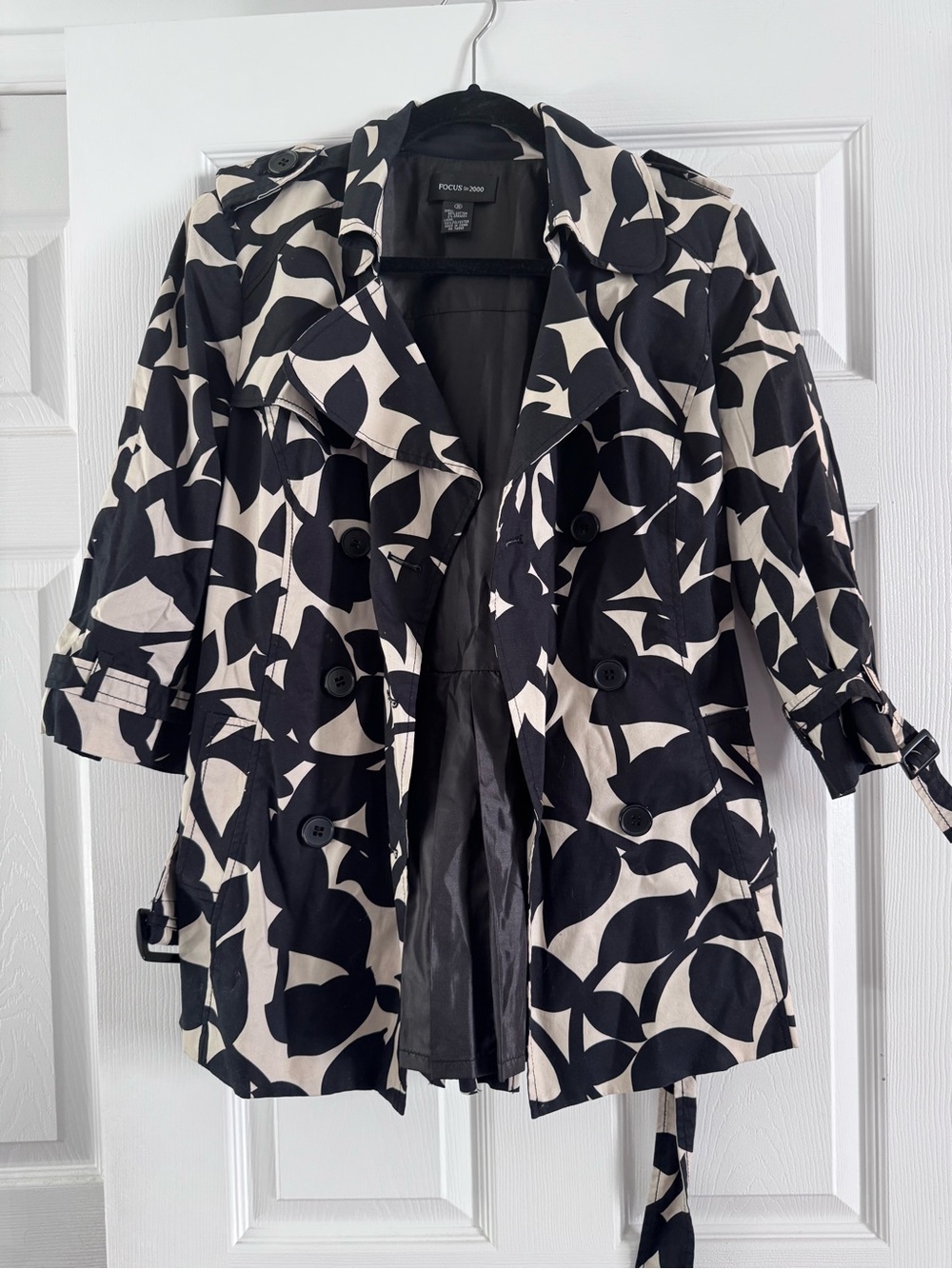 Focus 2000 Black & Cream Floral-Print Trench Coat